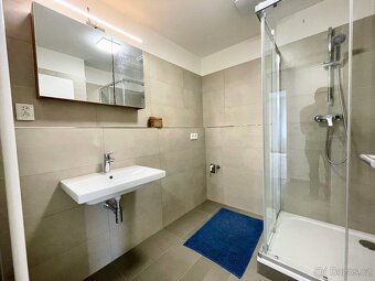 Brandýs: Pronájem byt 4+kk 98 m²: 2 koupelny - 5