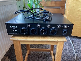the t.racks Power Conditioner 12 - 5