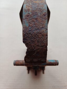 Prodám držák baterie Jawa Speciál - 5