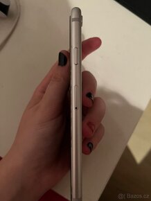 Prodám iPhone 6s - 5