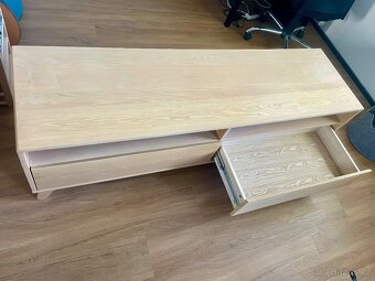 Stůl pod TV - 5