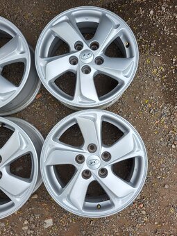16" Alu kola orig.Hyundai ..5x114.3 - 5