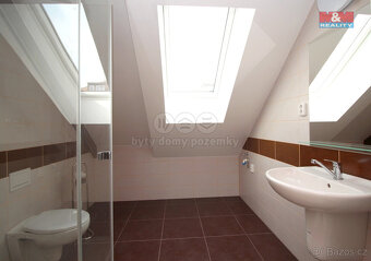 Pronájem bytu 1+1, 45 m², Hradec Králové, ul. S. K. Neumanna - 5
