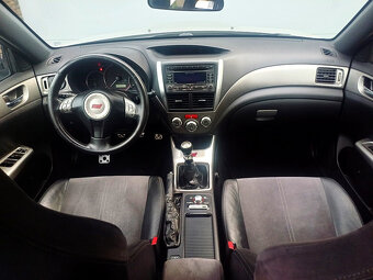 SUBARU IMPREZA STI - 1. majitel - 5
