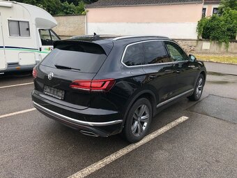 Volkswagen Touareg 3,0 TDI V6 210 KW Panorama DPH - 5