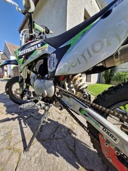 Pitbike Demon X DXR 125 – spolehlivý, udržovaný - 5