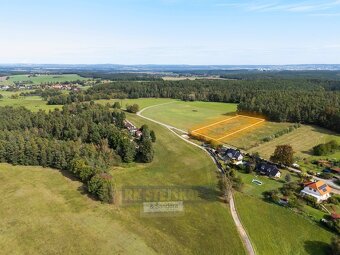 Prodej pozemku pro bydlení s projektem, 5 340 m2 - Hradce - 5