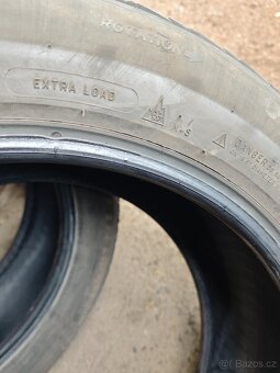 Prodám zimní pneumat Michelin 255/50 R19 - 5