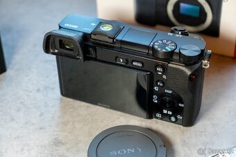 SONY a6100 + SIGMA 18-50 2,8f - 5