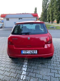 SUZUKI SWIFT 2007 1.3 BENZÍN - 5
