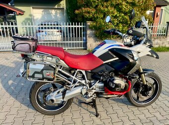 BMW R1200GS, 2010 Limitovaná série BMW „30 let GS“ - 5