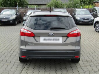 Ford Focus 1.6TDCi , 77 kW nafta, 2013 - 5