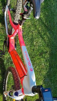 CRUSSIS e-Guera 7.8 S ram 17" - 5