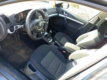 Škoda Octavia 2 facelift - 5