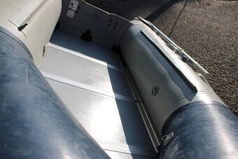 Prodám gumový člun - 5