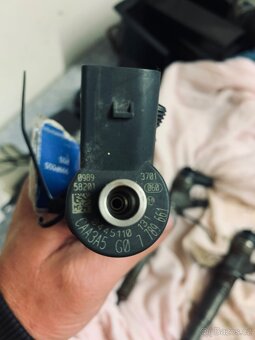 Vstřikovače BMW e53 160kW r.v.2005 - 5