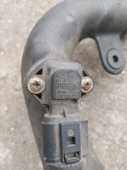 Trubka k intercooleru vw passat - 5