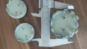 Znaky do kol - Renault - nové - 5