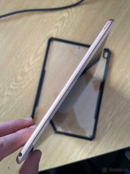 Ipad air 3 64Gb (2019) (vadný displej) - 5