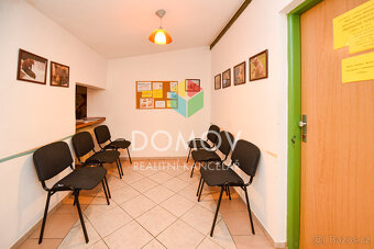 Komerční prostor, ordinace s příslušenstvím, 21 m2 v Beroun - 5