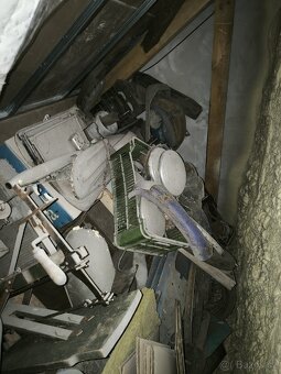 Stadion s11, plus rám s motorem , pionýr 20 a plno dílů - 5