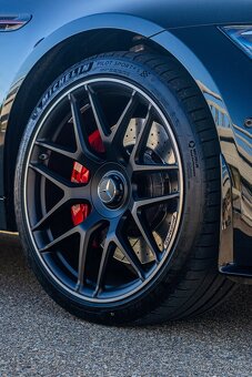 Mercedes-Benz AMG GT, (DPH) 4MATIC+ V8-Style MASSAGE PANO - 5