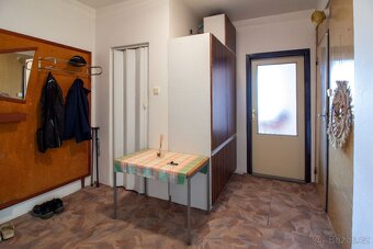 Prodej bytu 3+1, 73 m² – Vsetín-Sychrov, 6. patro, lodžie - 5