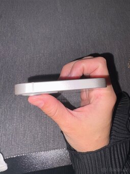 Iphone 12 - 5