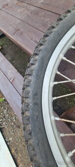 Přední kolo soutěžní ČZ ENDURO + barum s22 pásne na duby - 5