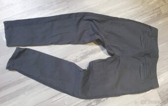Kalhoty-pláťáky Calvin Klein - 5