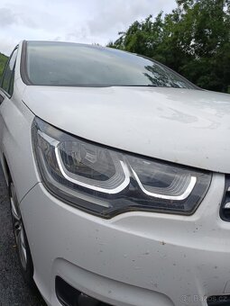 prodám pěkný citroen C4 r.v. 2017 - 5
