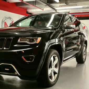 Jeep Grand Cherokee OVERLAND (5.7L V8 HEMI) - 5
