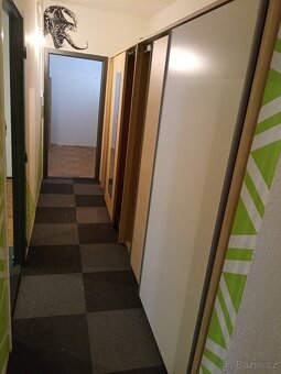 Pronajmu dlouhodobě byt 4+1 76m2 s lodžií a jídelnou, 5. pod - 5