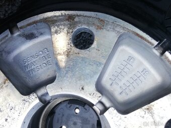 alu Ford Transit Custom 215/65 R16C letní, alu orig.Ford - 5