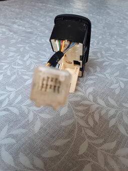 Ovladač hydraulického podvozku (AHC) - 5