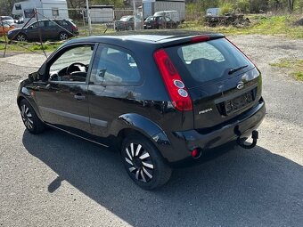 Ford Fiesta 1.3i, r.2007, STK, klima - 5
