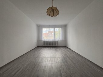 Pronájem bytu 2+1 56 m² - 5