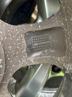 Audi Alu kola 16, 5x112 ET35, včetně zimních pneu - 5