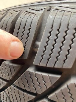 Zimní pneumatiky Z205/55 R17 Matador MP93, po jedné zimě - 5