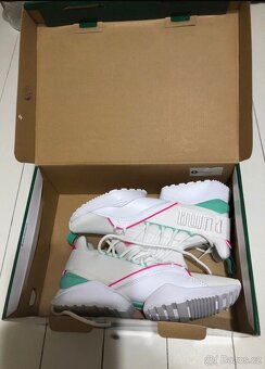 Dámské tenisky značky Puma - 5