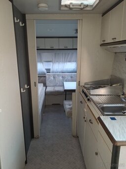 Prodám karavan hobby prestige - 5