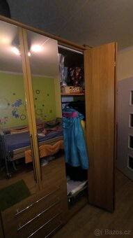 Velká 3dílná skříň dekor dřeva (buk) - 5