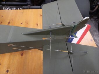 Obří model RC letadla dvouplošníku - 5