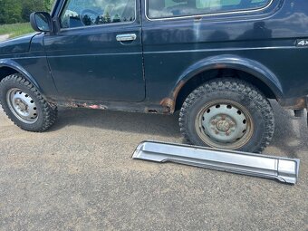 Lada Niva 2012 4x4 - 5