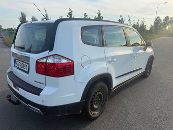 Chevrolet Orlando 1,8 -prostorný benziňák pro 7 osob - 5