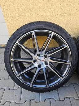 5x112 r19 Motec - 5