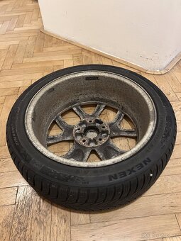 Hyundai 17” zimní kola Nexen 215/45 R17 – 5,5 mm vzorek - 5