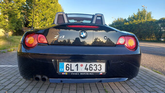 BMW Z4 E85 2,2 i 125kW - 5