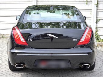 Jaguar XJ 3,0 250kW Kompr.AWD Premium Luxury DPH ČR 1.maj V6 - 5