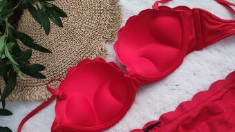 Červené extra push-up plavky H&M vel. S-M - 5